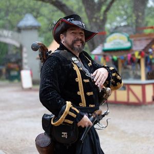 Meet your Posher, Kent